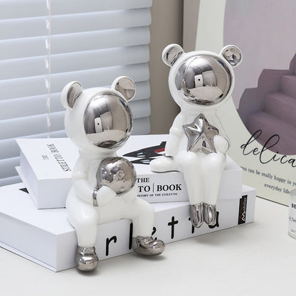 Creative Astronaut Space Bear Light Luxury Ornament (2 pcs)